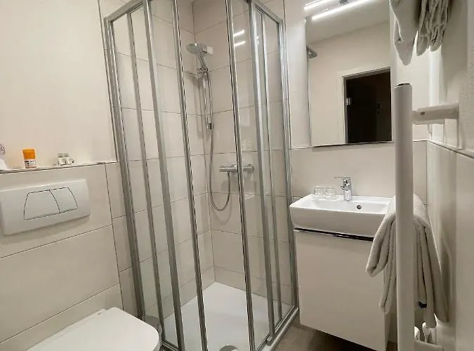 אורחן Geimer Plütscheid